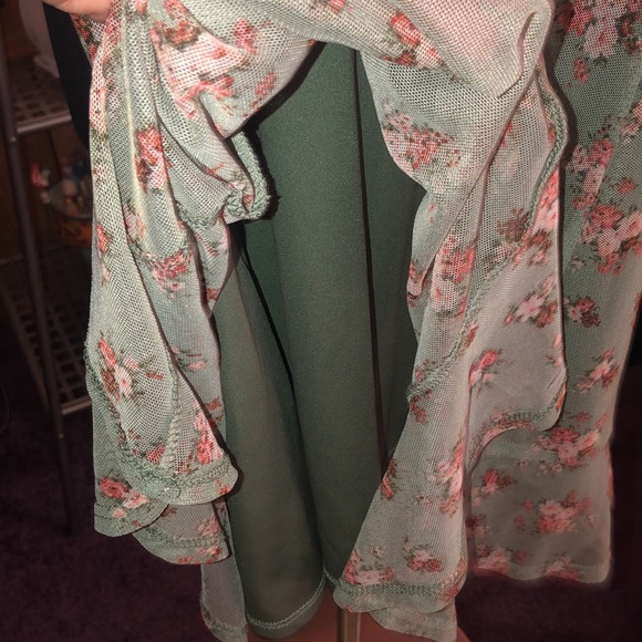 Pretty Lacey Dress by Sky & Sparrow - Picture 5 of 14